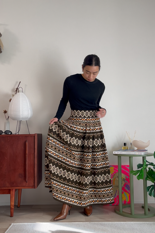 Long Sleeve Sheer Top | black, beige white