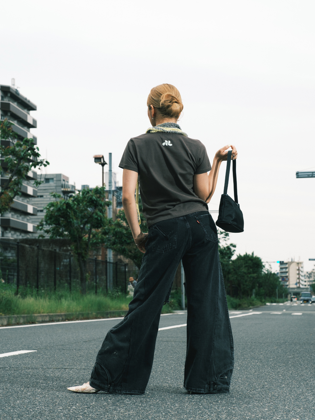 Jumpin’ Horse Fit T-shirt | Light Gray × Mint Green