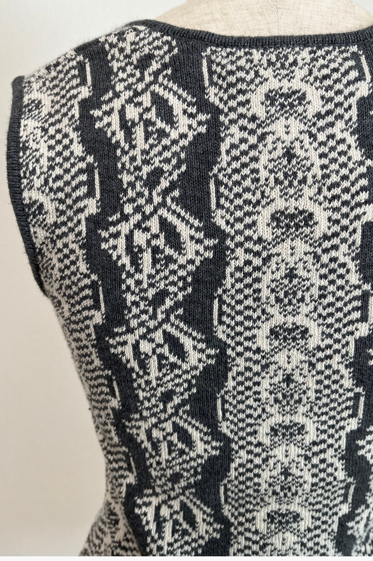 MELLE SELECTED VINTAGE / Peplum Knit Tank