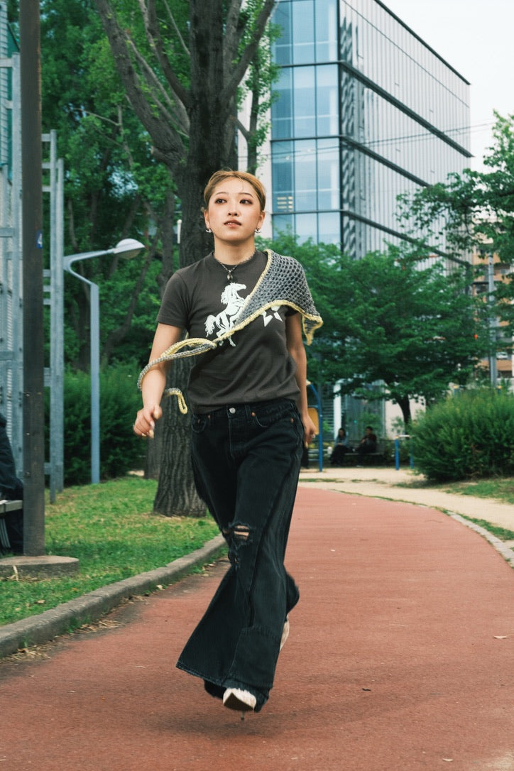 Fallin’ Lamb Fit T-shirt。 | Light Blue & Pastel Blue