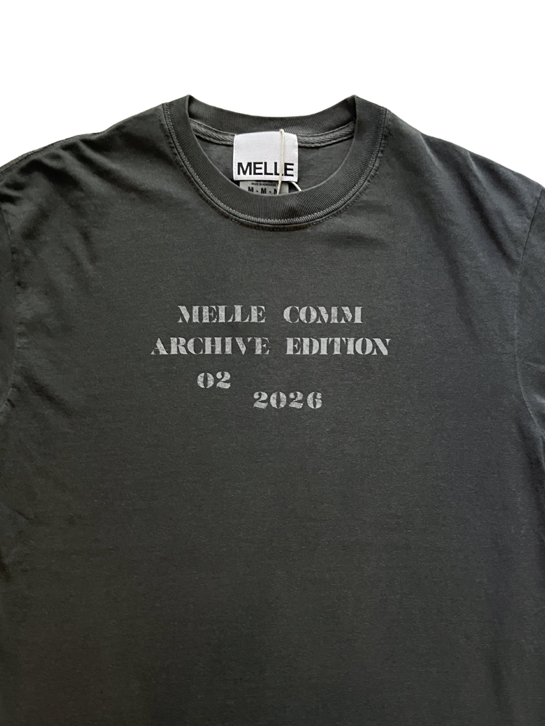 MELLE COMM 02 Short Sleeve Tee | Pepper
