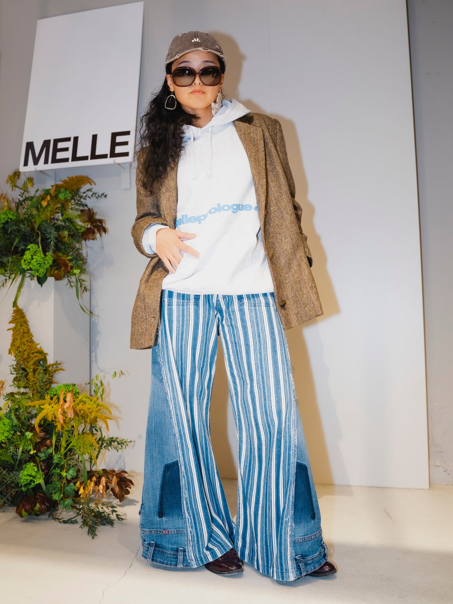 melleprologue Hoodie | ash×blue