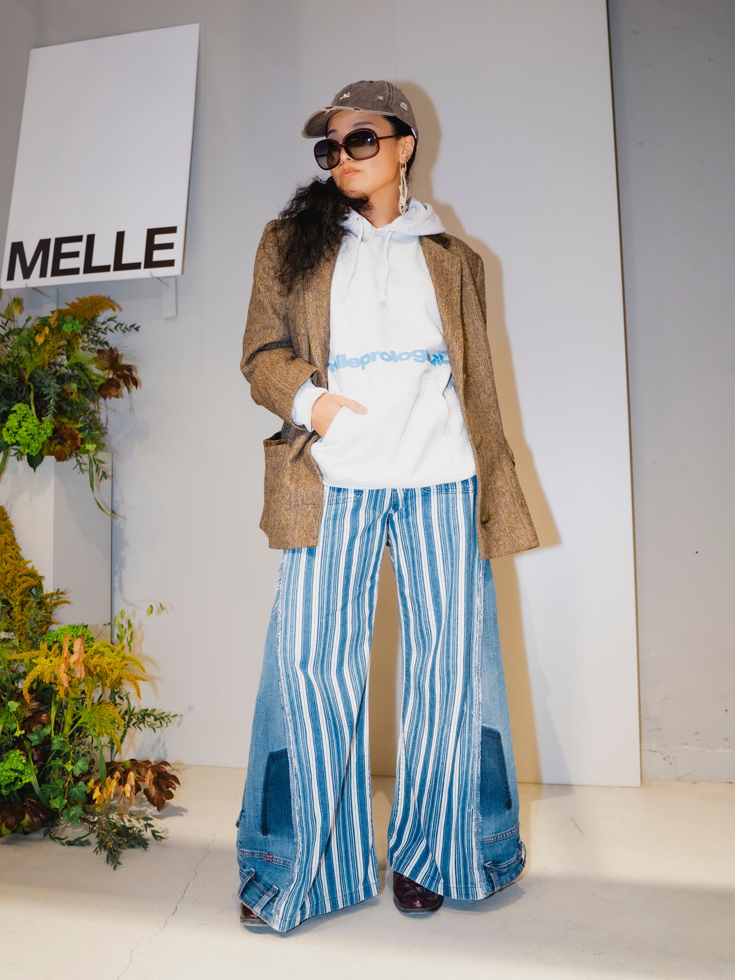 melleprologue Hoodie | ash×blue