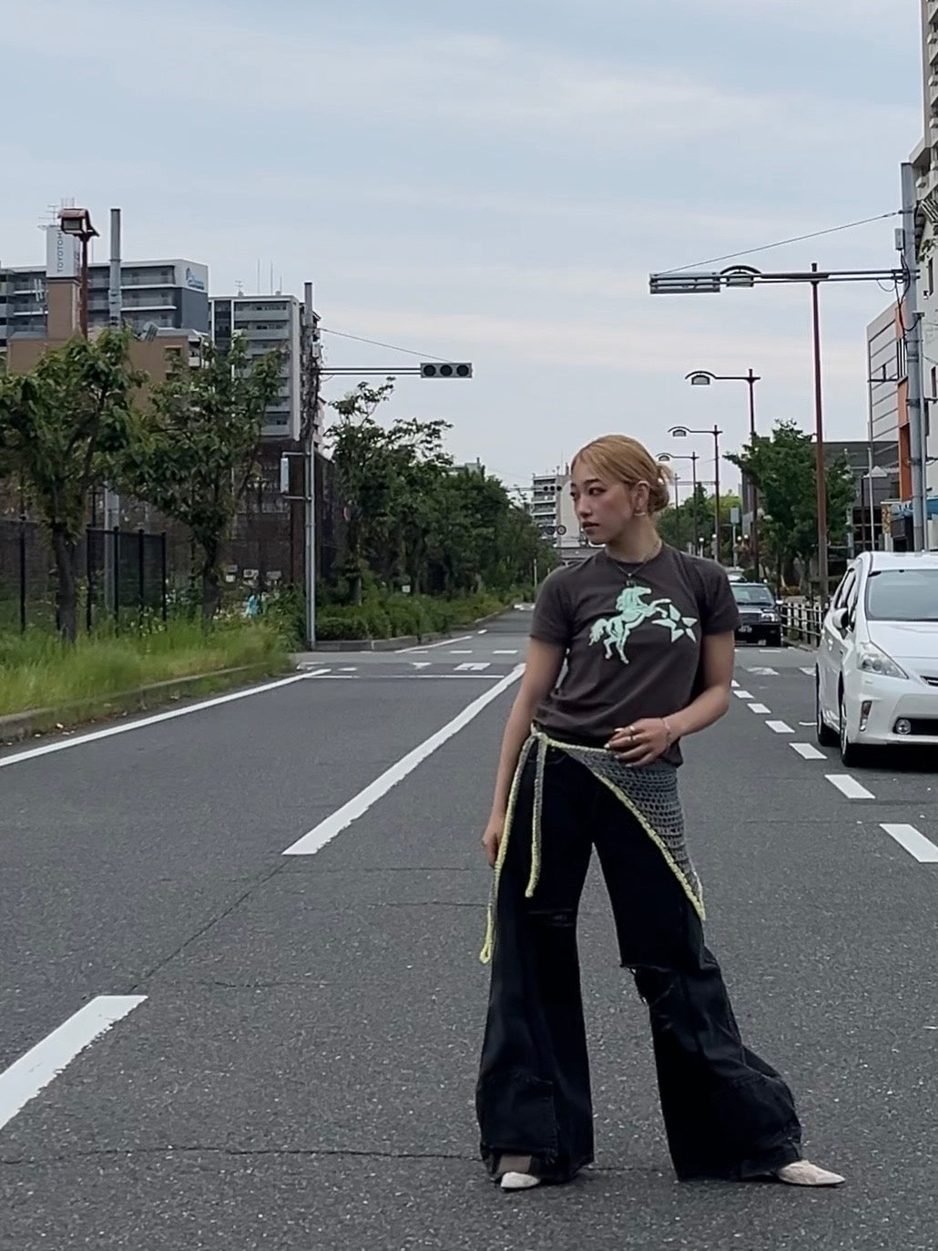 Fallin’ Lamb Fit T-shirt。 | Light Gray & Mint